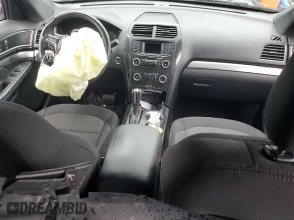 2018 Ford Explorer XLT with VIN 1FM5K8D8XJGA75694, listed as a Copart auction lot 81743435 with Not provided miles and Salvage title. Bid and sale history available at DreamBid. Image 8.