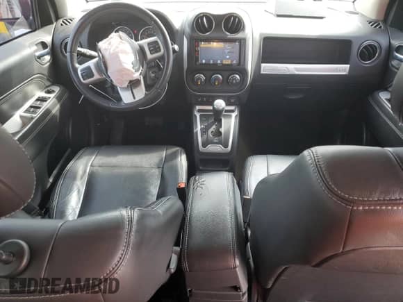 2015 Jeep Compass High Altitude with VIN 1C4NJCEA0FD400115, listed as a Copart auction lot 60698665 with 160,992 mi miles and Salvage title. Bid and sale history available at DreamBid. Image 8.
