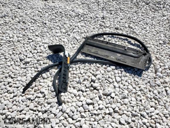 2011 Ford Explorer XLT with VIN 1FMHK7D88BGA50754, listed as a Copart auction lot 82374935 with 188,235 mi miles and Salvage title. Bid and sale history available at DreamBid. Image 13.