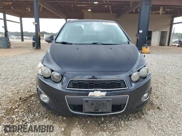 2015 Chevrolet Sonic LT with VIN 1G1JD5SH5F4156716, listed as a Copart auction lot 68521285 with 135,574 mi miles and Salvage title. Bid and sale history available at DreamBid. Image 5.
