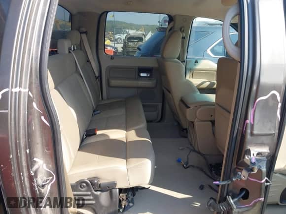 2007 Ford F-150 XLT with VIN 1FTRW12W47KD19624, listed as a IAAI auction lot 43218674 with 244,375 mi miles and . Bid and sale history available at DreamBid. Image 8.