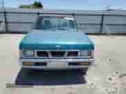 1996 Nissan Frontier XE with VIN 1N6SD16S1TC374614, listed as a Copart auction lot 59817275 with 275,602 mi miles and Clean title. Bid and sale history available at DreamBid. Image 5.