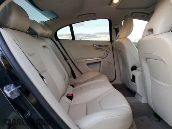 2014 Volvo S60 T5 с VIN YV1612FS2E2291246, выставлен на аукционе Copart как лот 89692645 с пробегом 119 553 миль миль и На запчасти • Non repairable. История ставок и продаж доступна на DreamBid. Изображение 10.