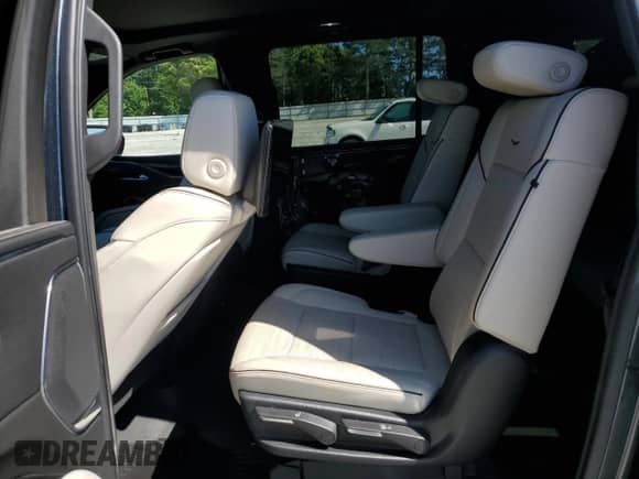 2021 Cadillac Escalade with VIN 1GYS3NKLXMR137785, listed as a Copart auction lot 56749535 with 85,310 mi miles and Salvage title. Bid and sale history available at DreamBid. Image 11.