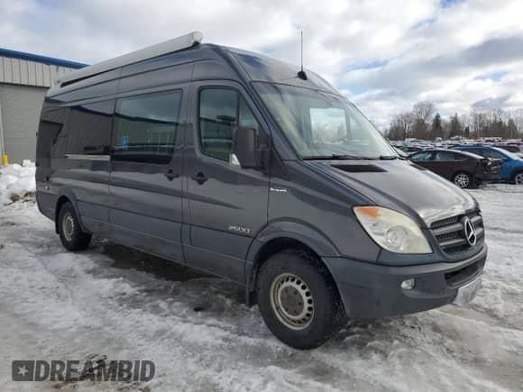 2008 Dodge Sprinter with VIN WD0PE845085279895, listed as a Copart auction lot 47125625 with 61,391 mi miles and Salvage title. Bid and sale history available at DreamBid. Image 1.