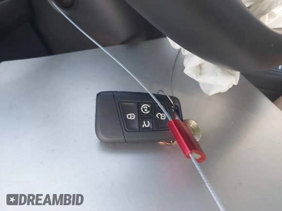 2024 Volkswagen Tiguan SE с VIN 3VV3B7AX3RM120298, выставлен на аукционе IAAI как лот 41862454 с пробегом Не указан миль и . История ставок и продаж доступна на DreamBid. Изображение 11.