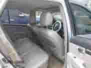 2007 Hyundai Santa Fe SE z VIN 5NMSH73E17H075477, wystawiony jako IAAI lot #42881277 z przebiegiem 284 592 mil mil oraz . Historia ofert i sprzedaży dostępna na DreamBid. Obrazek 8.