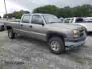 2007 Chevrolet Silverado 3500 с VIN 1GCHK33U37F200987, выставлен на аукционе Copart как лот 71164564 с пробегом 143 905 миль миль и Списание • Salvage title. История ставок и продаж доступна на DreamBid. Изображение 4.