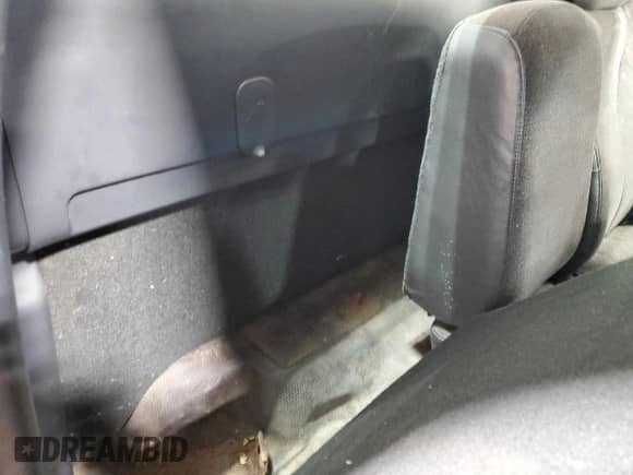 2000 Chevrolet Silverado 1500 with VIN 1GCEC14V0YE264553, listed as a Copart auction lot 44762715 with Not provided miles and Clean title. Bid and sale history available at DreamBid. Image 10.