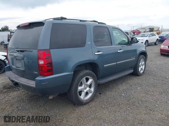 2009 Chevrolet Tahoe LTZ с VIN 1GNFK330X9R282603, выставлен на аукционе IAAI как лот 42591610 с пробегом 216 413 миль миль и . История ставок и продаж доступна на DreamBid. Изображение 4.