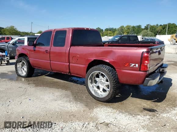 2004 Chevrolet Silverado 1500 LT с VIN 1GCEK19T54E281708, выставлен на аукционе Copart как лот 70630235 с пробегом 230 143 миль миль и На запчасти • Non repairable. История ставок и продаж доступна на DreamBid. Изображение 2.