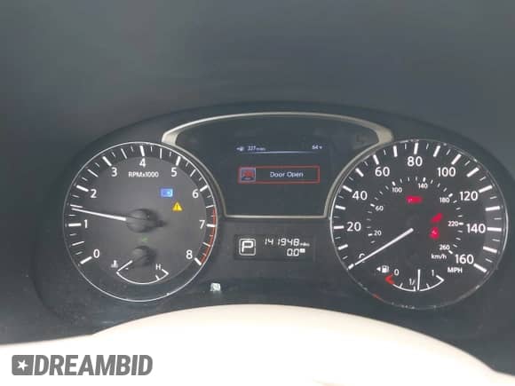 2013 Nissan Pathfinder Platinum with VIN 5N1AR2MN1DC662147, listed as a IAAI auction lot 41850301 with 141,948 mi miles and . Bid and sale history available at DreamBid. Image 7.