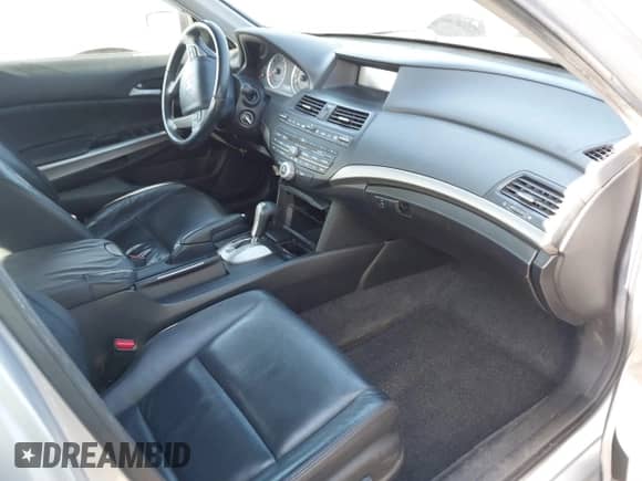 2009 Honda Accord EX-L with VIN 1HGCP36809A028008, listed as a IAAI auction lot 41217826 with 117,219 mi miles and . Bid and sale history available at DreamBid. Image 5.