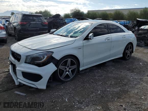 2016 Mercedes-Benz CLA 250 с VIN WDDSJ4EB7GN333404, выставлен на аукционе Copart как лот 81585805 с пробегом 92 639 миль миль и Списание • Salvage title. История ставок и продаж доступна на DreamBid. Изображение 1.
