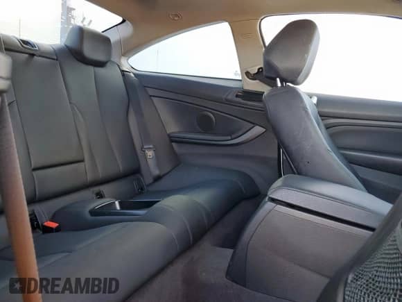 2015 BMW 4 Series 428i с VIN WBA3N7C57FK223855, выставлен на аукционе Copart как лот 69033715 с пробегом 91 781 миль миль и Списание • Salvage title. История ставок и продаж доступна на DreamBid. Изображение 10.