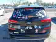 2019 Hyundai Tucson Sport z VIN KM8J33AL5KU902933, wystawiony jako IAAI lot #41286316 z przebiegiem 73 799 mil mil oraz . Historia ofert i sprzedaży dostępna na DreamBid. Obrazek 17.