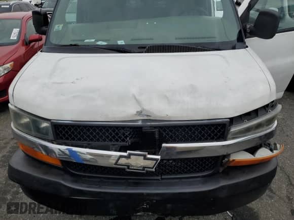 2003 Chevrolet Express Cargo с VIN 1GCHG35U531237500, выставлен на аукционе Copart как лот 71933695 с пробегом Не указан миль и Чистый • Clean title. История ставок и продаж доступна на DreamBid. Изображение 12.