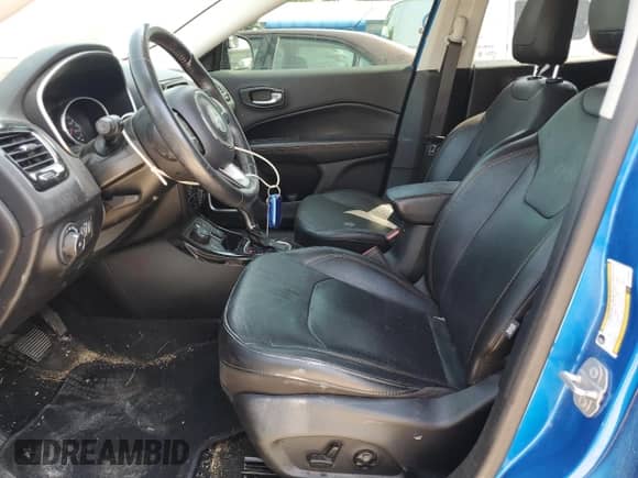 2019 Jeep Compass Limited with VIN 3C4NJDCB4KT842921, listed as a Copart auction lot 66901385 with 71,775 mi miles and Salvage title. Bid and sale history available at DreamBid. Image 7.