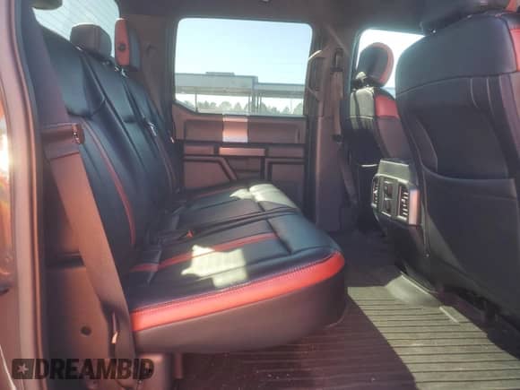 2016 Ford F-150 XLT z VIN 1FTEW1EG0GFB11560, wystawiony jako Copart lot #86230775 z przebiegiem 125 502 mil mil oraz Szkoda całkowita • Salvage title. Historia ofert i sprzedaży dostępna na DreamBid. Obrazek 10.