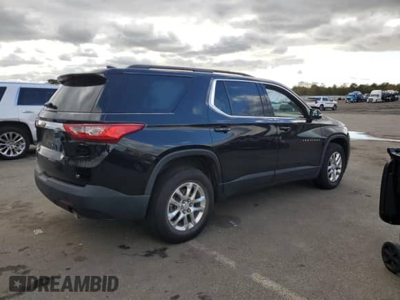 2021 Chevrolet Traverse LT Cloth with VIN 1GNEVGKW7MJ120483, listed as a Copart auction lot 90722405 with 50,190 mi miles and Salvage title. Bid and sale history available at DreamBid. Image 3.