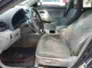 2009 Toyota Camry LE z VIN 4T1BE46K29U296523, wystawiony jako Copart lot #80359865 z przebiegiem 190 864 mil mil oraz Czysty tytuł • Clean title. Historia ofert i sprzedaży dostępna na DreamBid. Obrazek 7.