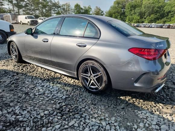 2023 Mercedes-Benz C 300 с VIN W1KAF4HB3PR149661, выставлен на аукционе Copart как лот 65140625 с пробегом 17 208 миль миль и Списание • Salvage title. История ставок и продаж доступна на DreamBid. Изображение 2.