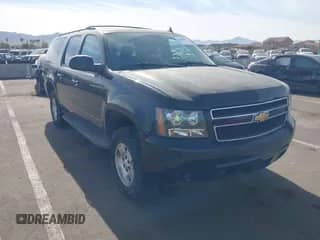 2013 Chevrolet Suburban LS с VIN 1GNSKHE71DR332335, выставлен на аукционе IAAI как лот 41408949 с пробегом 167 860 миль миль и . История ставок и продаж доступна на DreamBid. Изображение 1.