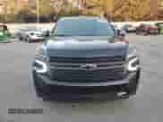 2022 Chevrolet Tahoe RST z VIN 1GNSCRKD5NR261980, wystawiony jako Copart lot #85032304 z przebiegiem 31 571 mil mil oraz Szkoda całkowita • Salvage title. Historia ofert i sprzedaży dostępna na DreamBid. Obrazek 5.