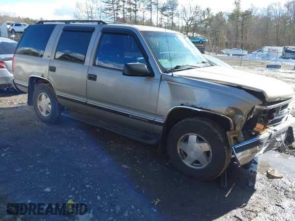 1998 Chevrolet Tahoe с VIN 1GNEK13R7WJ367763, выставлен на аукционе IAAI как лот 41442910 с пробегом 270 488 миль миль и . История ставок и продаж доступна на DreamBid. Изображение 1.