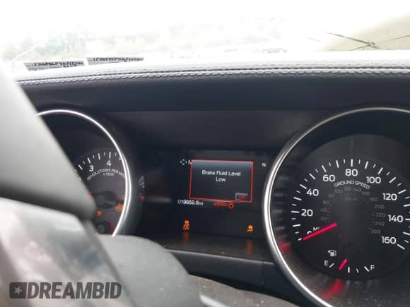 2019 Ford Mustang GT z VIN 1FA6P8CF4K5124160, wystawiony jako IAAI lot #43291307 z przebiegiem 19 959 mil mil oraz . Historia ofert i sprzedaży dostępna na DreamBid. Obrazek 7.