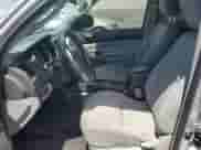 2015 Toyota Tacoma PreRunner z VIN 5TFTX4GN8FX046564, wystawiony jako Copart lot #65390645 z przebiegiem 146 119 mil mil oraz Szkoda całkowita • Salvage title. Historia ofert i sprzedaży dostępna na DreamBid. Obrazek 7.