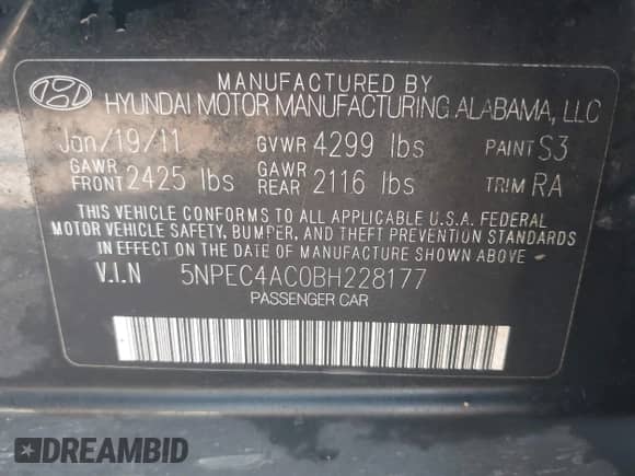 2011 Hyundai Sonata SE with VIN 5NPEC4AC0BH228177, listed as a IAAI auction lot 43039043 with 308,436 mi miles and . Bid and sale history available at DreamBid. Image 9.