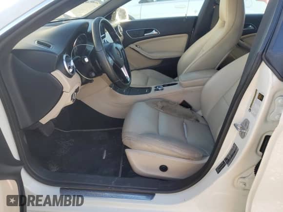 2014 Mercedes-Benz CLA 250 с VIN WDDSJ4EB8EN154026, выставлен на аукционе Copart как лот 87165705 с пробегом 113 394 миль миль и Чистый • Clean title. История ставок и продаж доступна на DreamBid. Изображение 7.