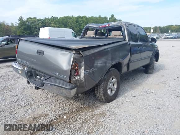 2003 Toyota Tundra SR5 с VIN 5TBBT441X3S374751, выставлен на аукционе IAAI как лот 43280444 с пробегом 311 438 миль миль и . История ставок и продаж доступна на DreamBid. Изображение 4.