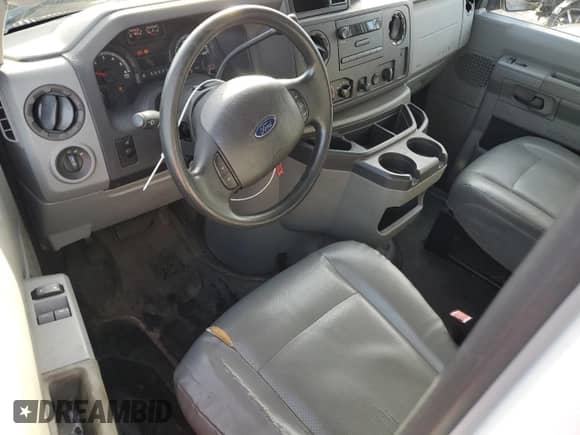 2011 Ford Econoline Cargo Commercial с VIN 1FTNS2EW2BDA29181, выставлен на аукционе Copart как лот 42178475 с пробегом 72 534 миль миль и Чистый • Clean title. История ставок и продаж доступна на DreamBid. Изображение 8.