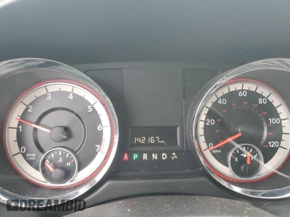 2013 Dodge Grand Caravan SE with VIN 2C4RDGBGXDR664087, listed as a Copart auction lot 84648465 with 142,167 mi miles and Clean title. Bid and sale history available at DreamBid. Image 9.