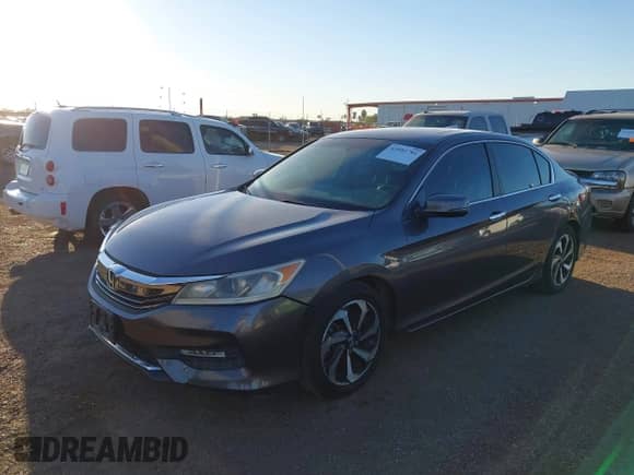 2017 Honda Accord EX-L with VIN 1HGCR2F88HA105291, listed as a IAAI auction lot 43581781 with 190,550 mi miles and . Bid and sale history available at DreamBid. Image 17.