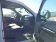 2019 Ford F-250 XL z VIN 1FT7X2B62KEF31410, wystawiony jako IAAI lot #43374683 z przebiegiem 107 517 mil mil oraz . Historia ofert i sprzedaży dostępna na DreamBid. Obrazek 5.