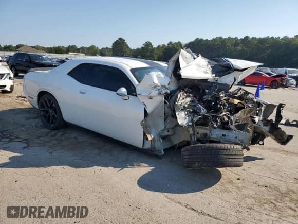2017 Dodge Challenger SXT Plus с VIN 2C3CDZAG4HH554722, выставлен на аукционе Copart как лот 80385625 с пробегом 158 201 миль миль и Списание • Salvage title. История ставок и продаж доступна на DreamBid. Изображение 4.