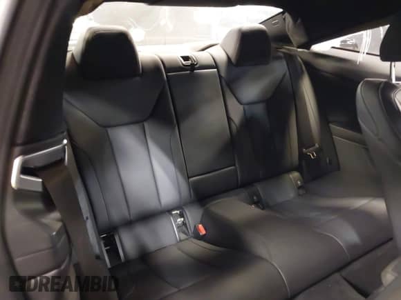 2021 BMW 4 Series M440i xDrive с VIN WBA13AR07MCG02855, выставлен на аукционе IAAI как лот 41979335 с пробегом 37 053 миль миль и . История ставок и продаж доступна на DreamBid. Изображение 8.