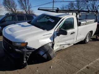 2019 Chevrolet Silverado 1500 Work Truck z VIN 3GCNYAEF5KG270180, wystawiony jako Copart lot #45379645 z przebiegiem 55 459 mil mil oraz Szkoda całkowita • Salvage title. Historia ofert i sprzedaży dostępna na DreamBid. Obrazek 1.