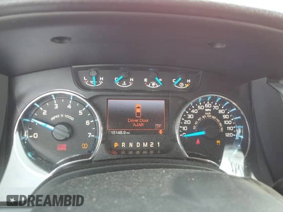 2013 Ford F-150 XLT z VIN 1FTMF1CM6DFB13829, wystawiony jako Copart lot #81133865 z przebiegiem 15 148 mil mil oraz Szkoda całkowita • Salvage title. Historia ofert i sprzedaży dostępna na DreamBid. Obrazek 9.