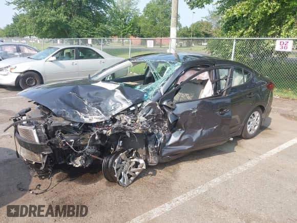 2020 Hyundai Elantra SE с VIN 5NPD74LF1LH585683, выставлен на аукционе IAAI как лот 42897828 с пробегом Не указан миль и . История ставок и продаж доступна на DreamBid. Изображение 6.