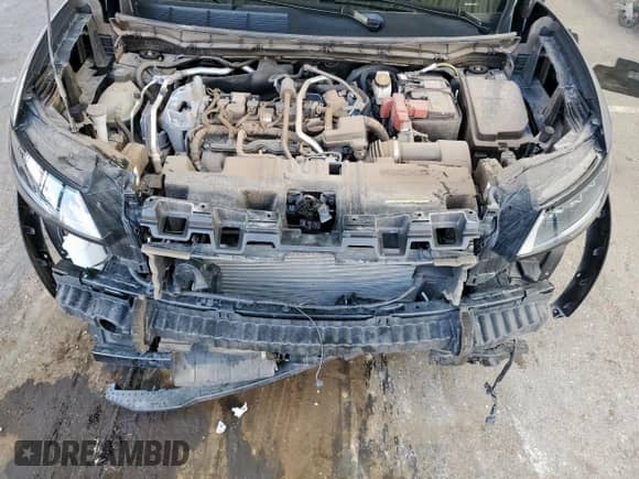 2025 Nissan Kicks SR z VIN 3N8AP6DA5SL312394, wystawiony jako Copart lot #70331435 z przebiegiem 5 371 mil mil oraz Szkoda całkowita • Salvage title. Historia ofert i sprzedaży dostępna na DreamBid. Obrazek 12.