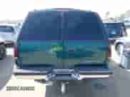 1996 Chevrolet Suburban с VIN 3GNGK26J3TG170834, выставлен на аукционе IAAI как лот 42087510 с пробегом 84 143 миль миль и . История ставок и продаж доступна на DreamBid. Изображение 16.