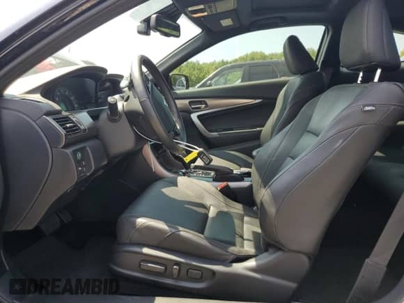 2017 Honda Accord Touring with VIN 1HGCT2B00HA005624, listed as a Copart auction lot 65266715 with 87,801 mi miles and Salvage title. Bid and sale history available at DreamBid. Image 7.