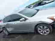 2008 Honda Accord EX-L с VIN JHMCP26818C012636, выставлен на аукционе IAAI как лот 42171692 с пробегом 183 907 миль миль и . История ставок и продаж доступна на DreamBid. Изображение 14.