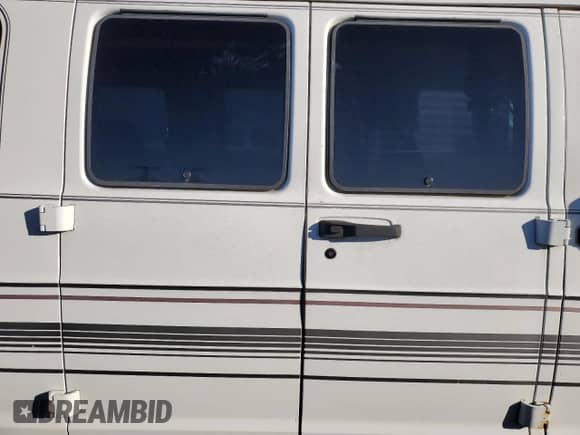 1997 Dodge Cargo with VIN 2B6HB21Y3VK569853, listed as a Copart auction lot 43560165 with 197,658 mi miles and Salvage title. Bid and sale history available at DreamBid. Image 11.