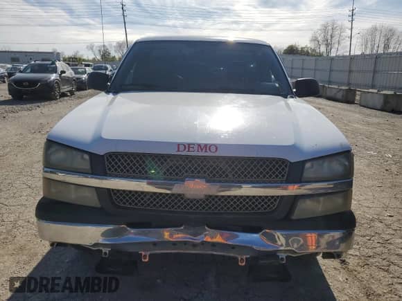 2005 Chevrolet Silverado 1500 z VIN 1GCEC14T95Z121233, wystawiony jako Copart lot #80187394 z przebiegiem 207 659 mil mil oraz Czysty tytuł • Clean title. Historia ofert i sprzedaży dostępna na DreamBid. Obrazek 5.