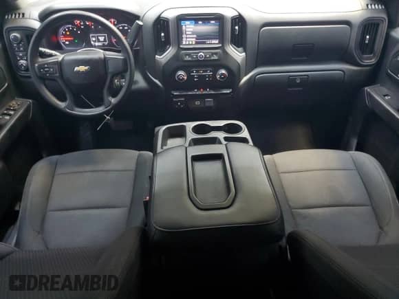 2020 Chevrolet Silverado 1500 Custom с VIN 3GCUYBEF3LG249590, выставлен на аукционе Copart как лот 62350755 с пробегом 137 080 миль миль и Чистый • Clean title. История ставок и продаж доступна на DreamBid. Изображение 8.